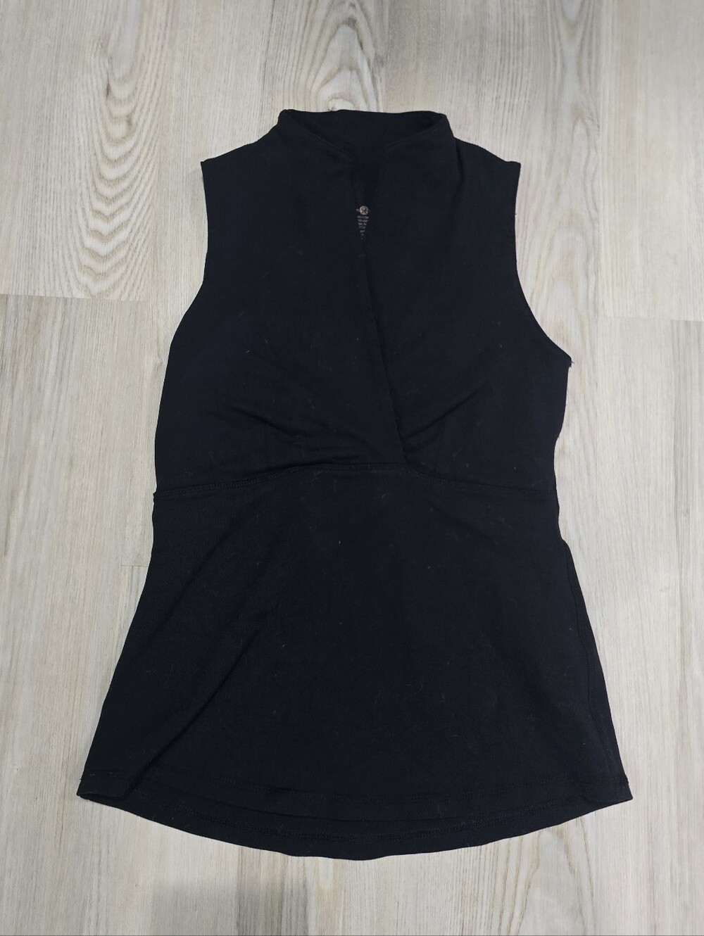 Lululemon Whisper Tank Top Vintage Size 8